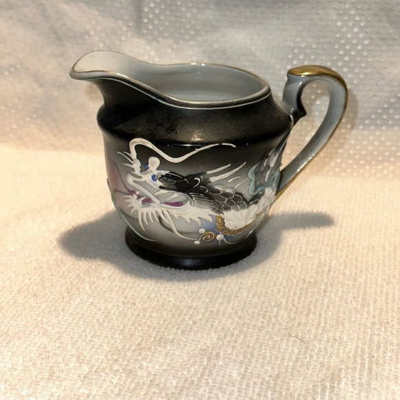 VTG. Elegant Black and Gold Dragon Art Creamer Me I yo China - Picture 5 of 6
